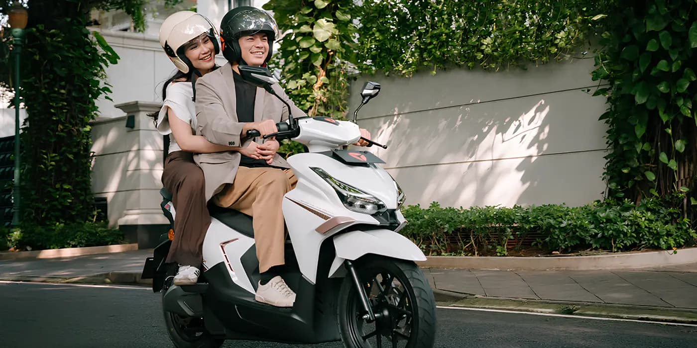Yadea Unveils VELAX Electric Scooters in Nepal Ahead of NAIMA Auto Show 2025